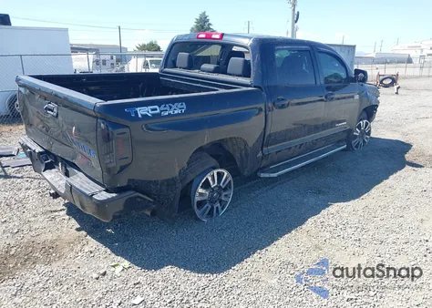2018 Toyota Tundra Sr5 5.7L V8 z USA, uszkodzony, nr VIN 5TFDY5F1XJX715304